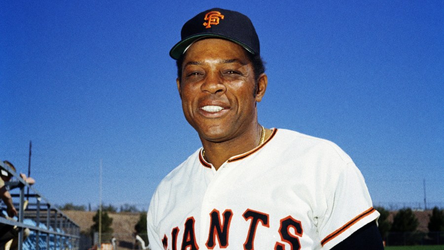 Image:The New York Giants' Willie Mays poses for a photo during baseball spring training in 1972. M...